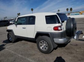 2014 TOYOTA FJ CRUISER