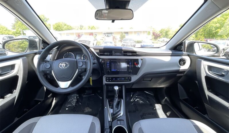 I would like to sell my 2019 Toyota Corolla LE