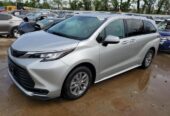 2022 Toyota Sienna Le