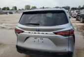 2022 Toyota Sienna Le